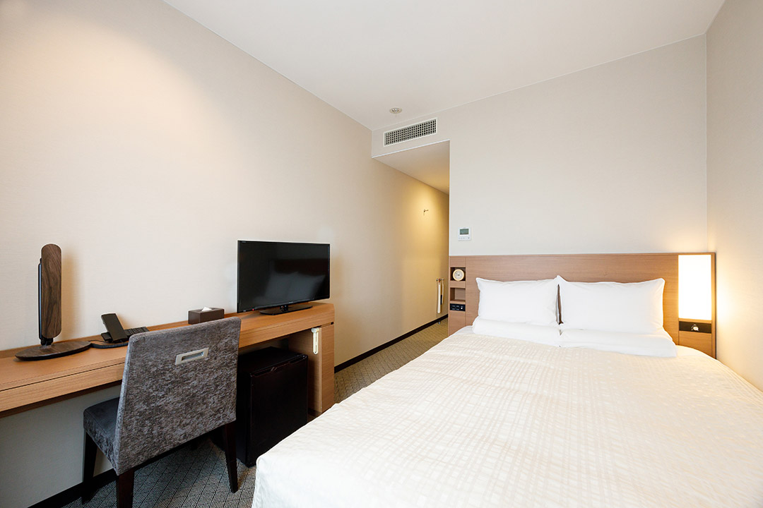 Single bed (for 2 persons)