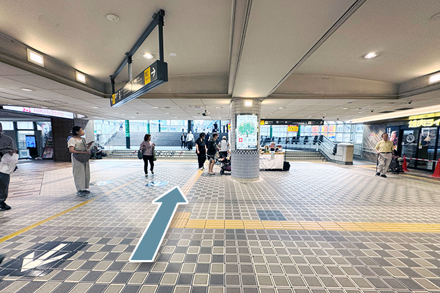 B地点