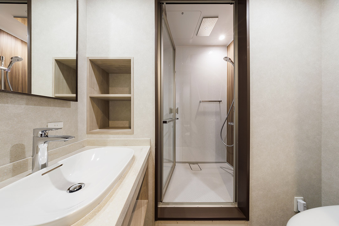 Single / Residential style
